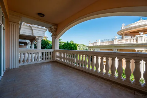 2 Bedrooms Apartment in Kempinski Palm Residence