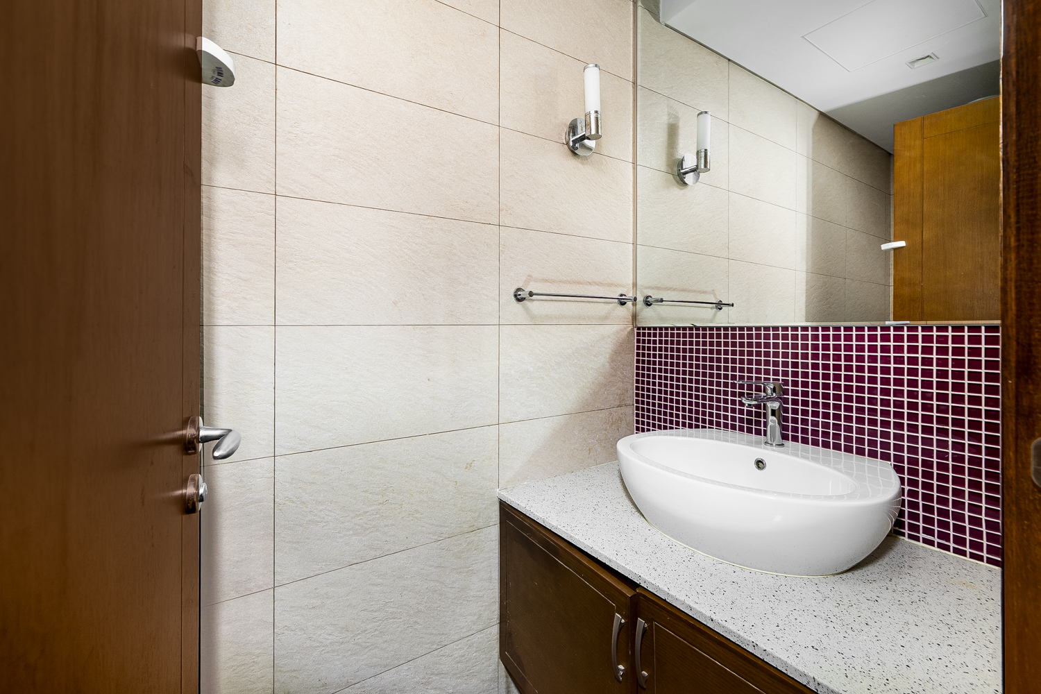 2 Bedrooms Apartment in Marina Residences 6