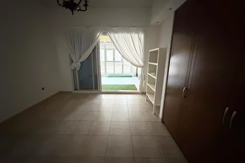 2 Bedrooms Apartment in Marina Residences 6