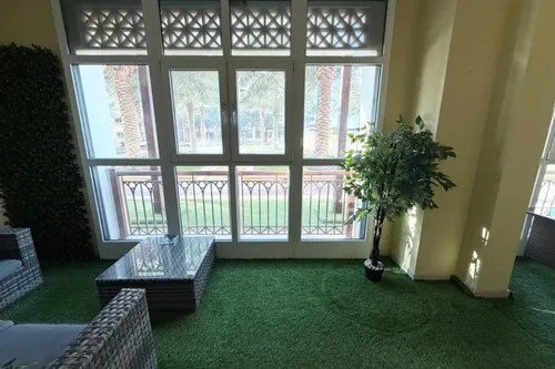 2 Bedrooms Apartment in Marina Residences 6