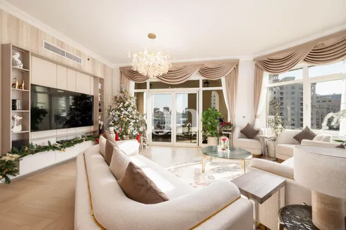 Upgraded | Vacant | Type C | Private Beach