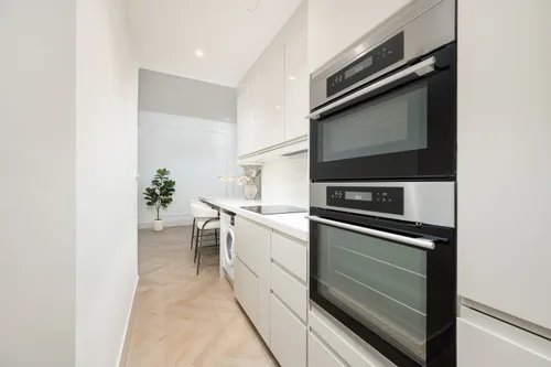 1 Bedroom Apartment in Azure Residences