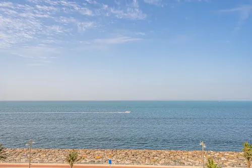 2 Bedrooms Apartment in The 8