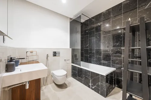 2 Bedrooms Apartment in The 8