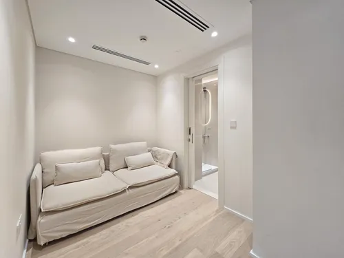 2 Bedrooms Apartment in Marina Residences 5