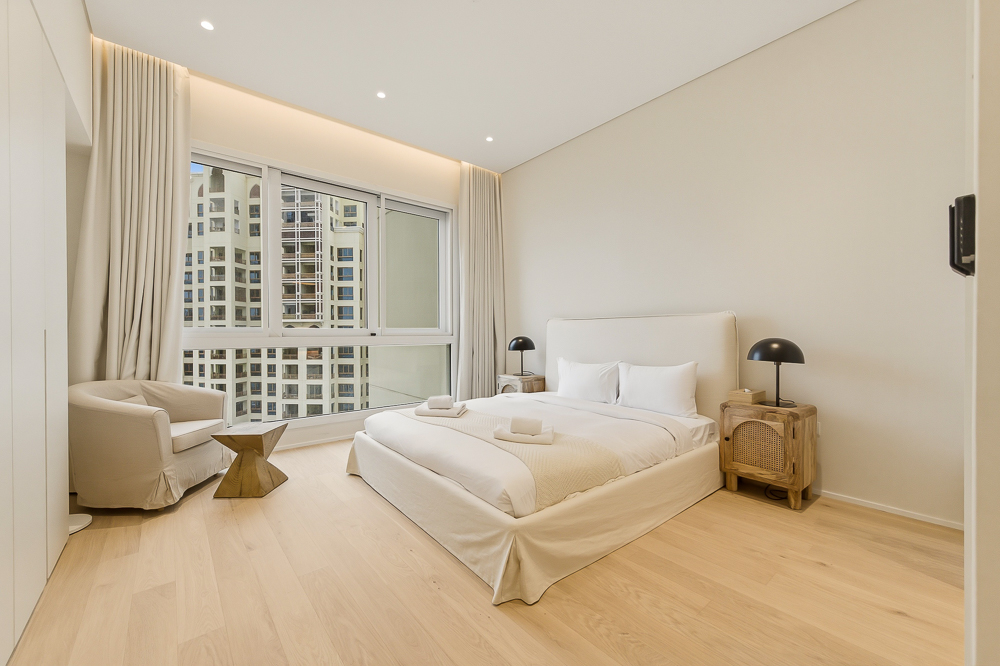 2 Bedrooms Apartment in Marina Residences 5