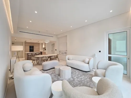 2 Bedrooms Apartment in Marina Residences 5