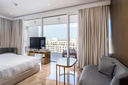 3 Bedrooms Apartment in Five Palm Jumeirah