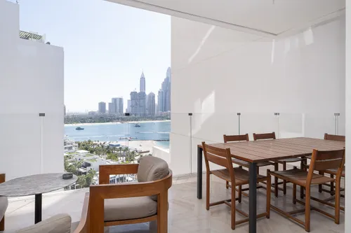 3 Bedrooms Apartment in Five Palm Jumeirah