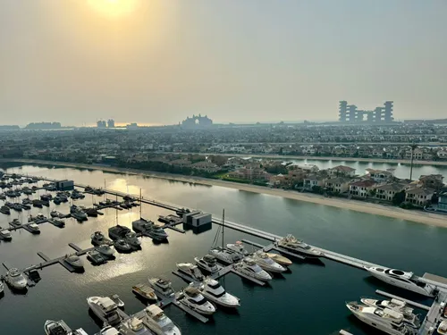 2 Bedrooms Apartment in Diamond