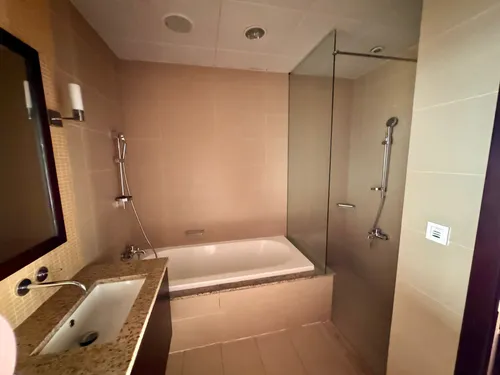 2 Bedrooms Apartment in Diamond