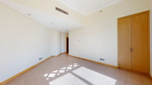 3 Bedrooms Apartment in Al Khudrawi