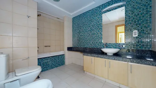 3 Bedrooms Apartment in Al Khudrawi