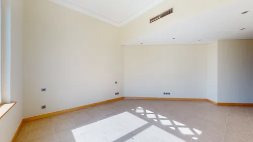 3 Bedrooms Apartment in Al Khudrawi