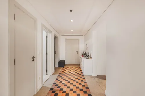 2 Bedrooms Apartment in Al Hallawi