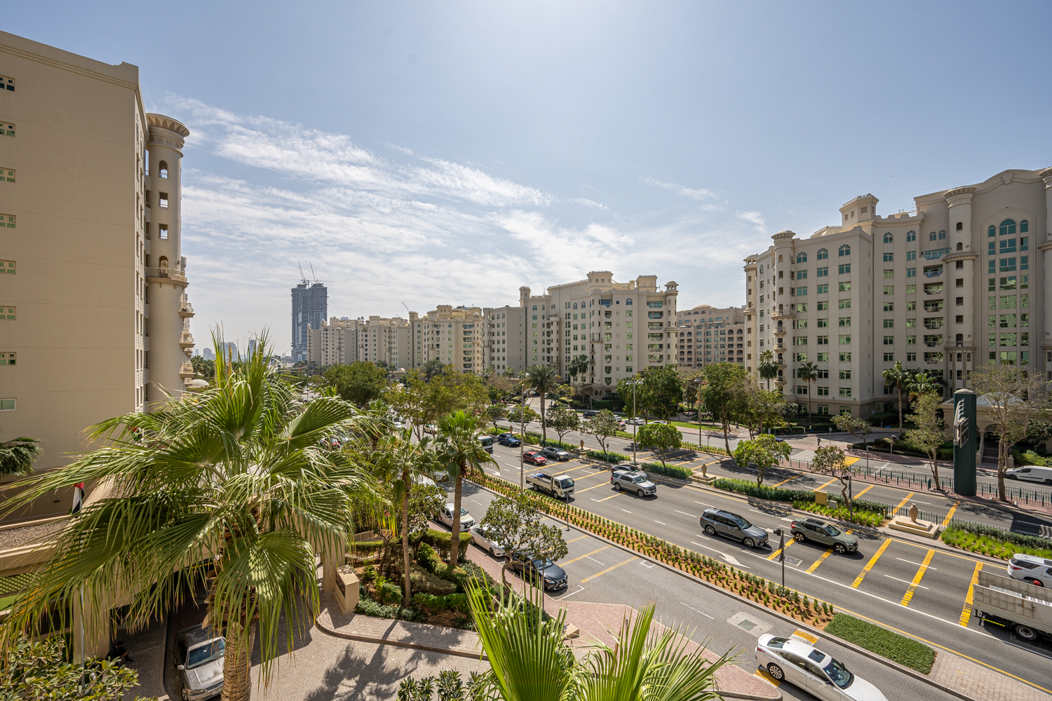 3 Bedrooms Apartment in Al Hatimi