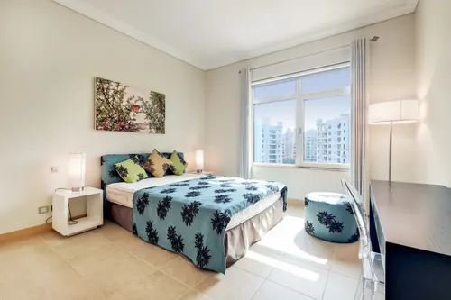 5 Bedrooms Apartment in Al Das