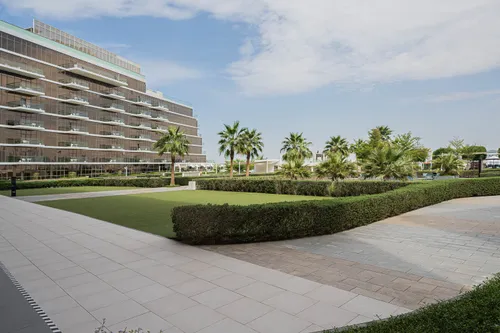 2 Bedrooms Apartment in The 8