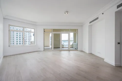 3 Bedrooms Apartment in Al Khushkar