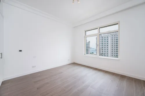 3 Bedrooms Apartment in Al Khushkar