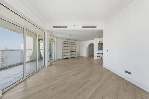 3 Bedrooms Apartment in Al Khushkar