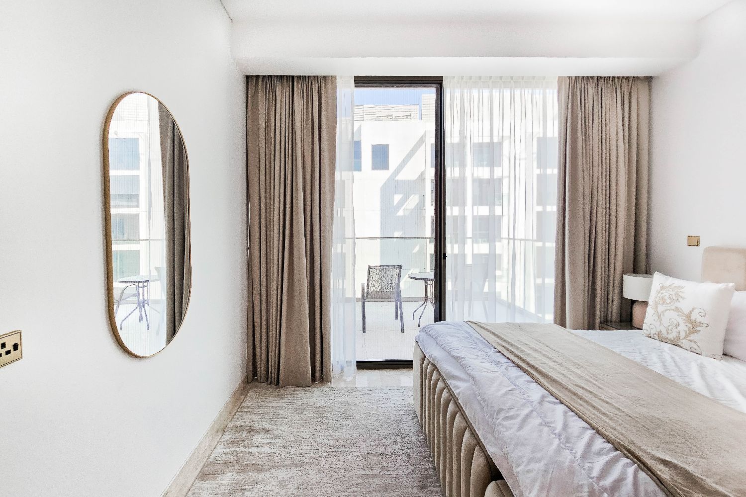 2 Bedrooms Apartment in Ellington Beach House