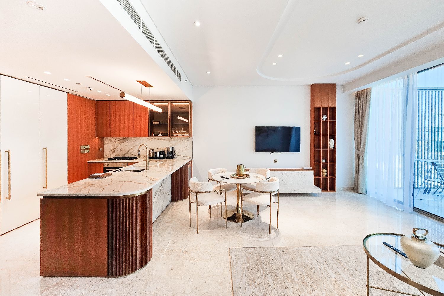 2 Bedrooms Apartment in Ellington Beach House