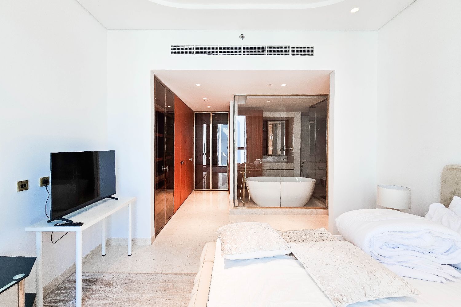 2 Bedrooms Apartment in Ellington Beach House