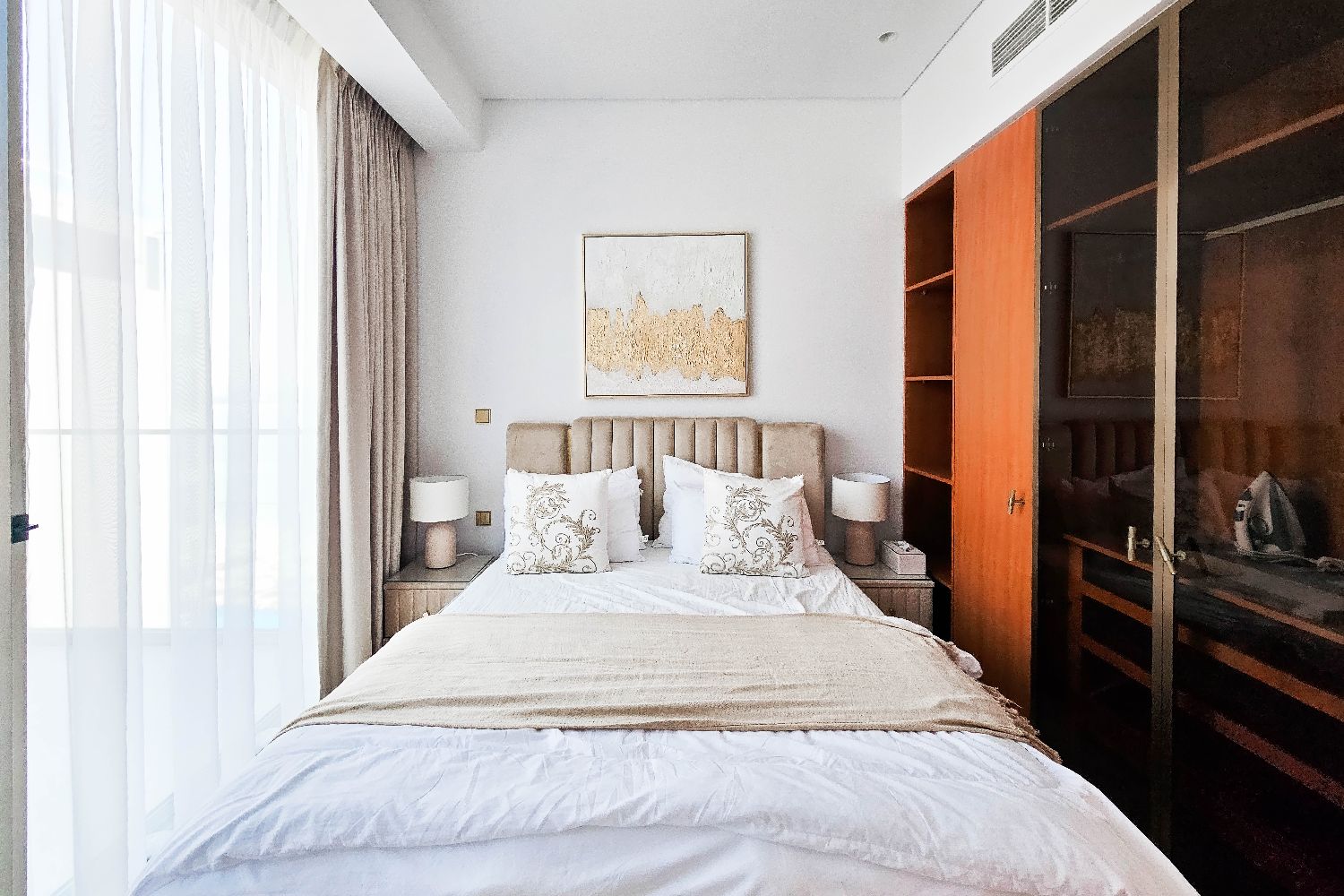 2 Bedrooms Apartment in Ellington Beach House