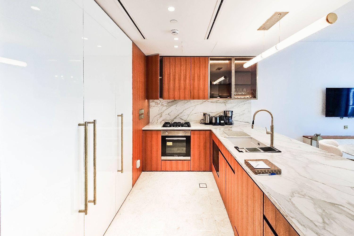 2 Bedrooms Apartment in Ellington Beach House