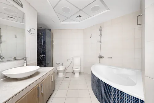 3 Bedrooms Apartment in Al Tamr