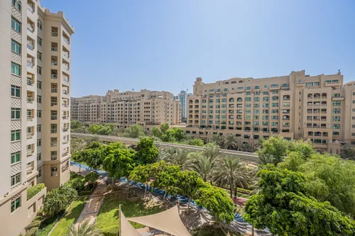3 Bedrooms Apartment in Al Tamr