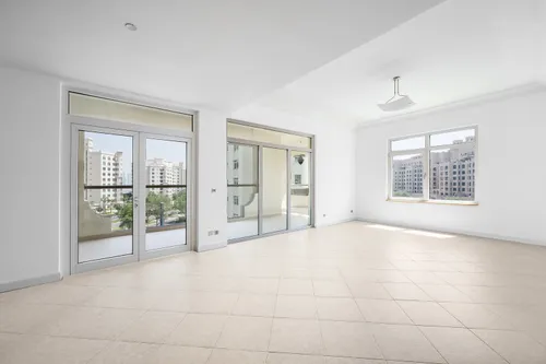 3 Bedrooms Apartment in Al Tamr