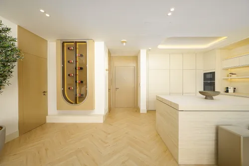 3 Bedrooms Apartment in Aquamarine