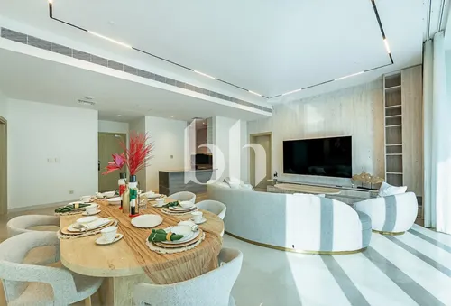 Upgraded | Low Floor | Tenanted