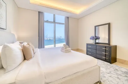 2 Bedrooms Apartment in The 8