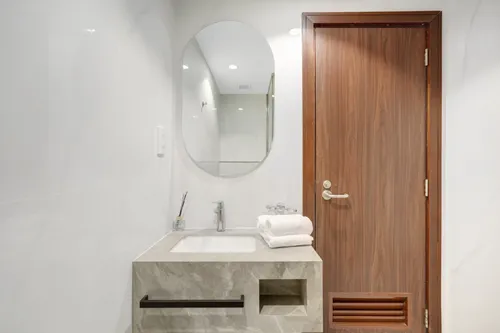 1 Bedroom Apartment in Azure Residences