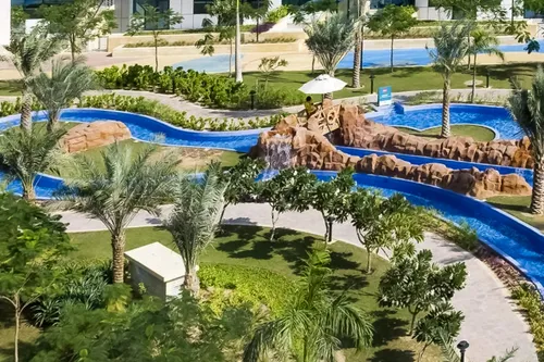 3 Bedrooms Apartment in Oceana Pacific