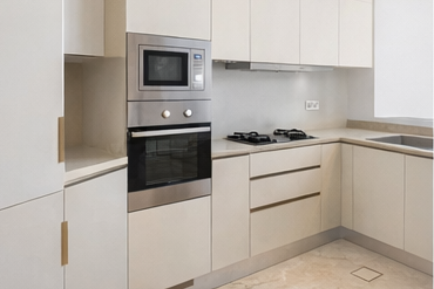 2 Bedrooms Apartment in The 8