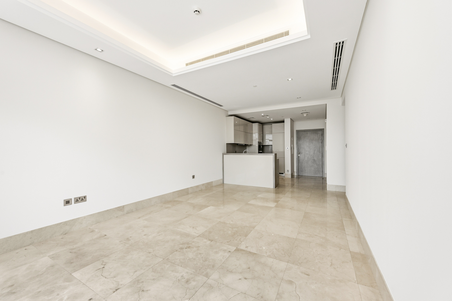 2 Bedrooms Apartment in The 8