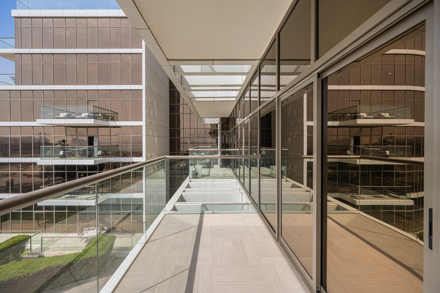 2 Bedrooms Apartment in The 8