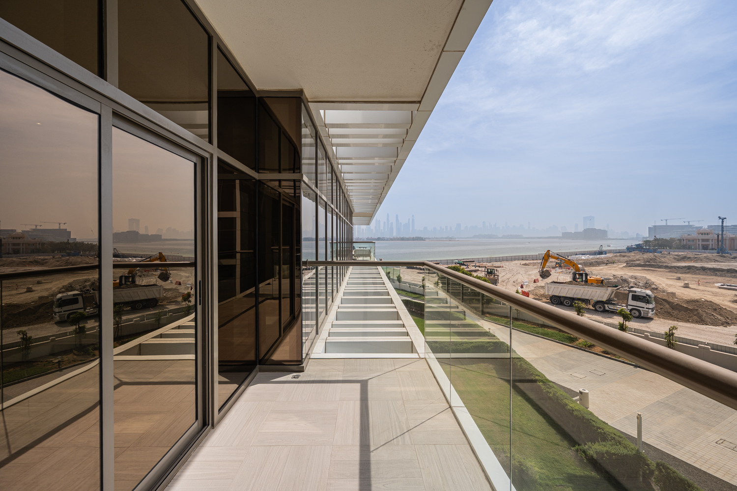 2 Bedrooms Apartment in The 8