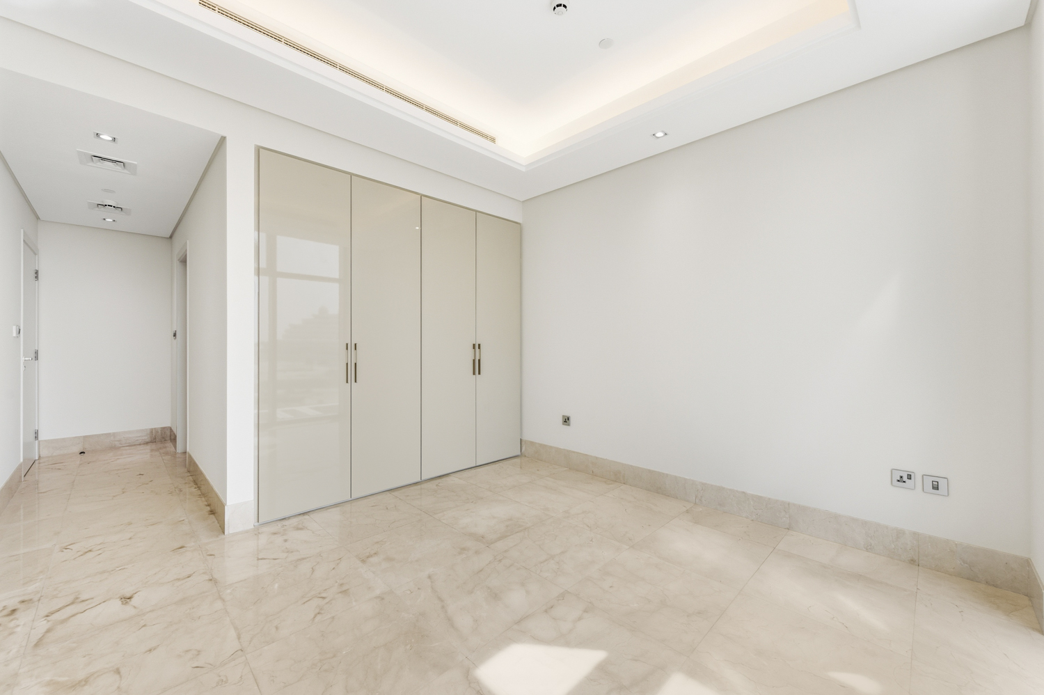 2 Bedrooms Apartment in The 8