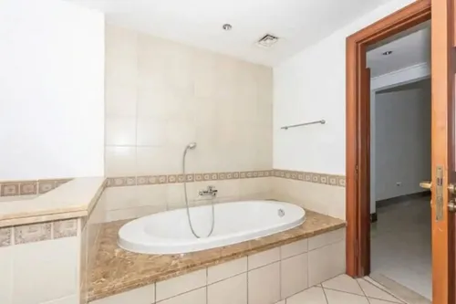 2 Bedrooms Apartment in Golden Mile 4