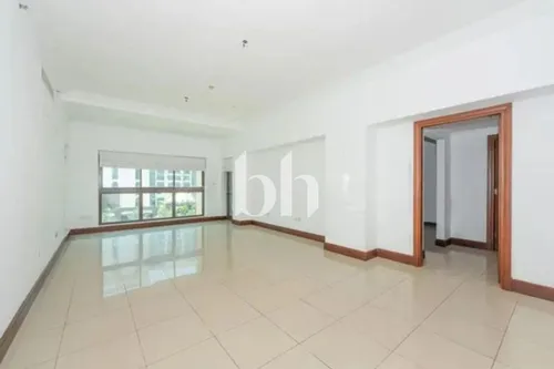 Spacious Layout | Close to Mall | Vacant Mid-Feb