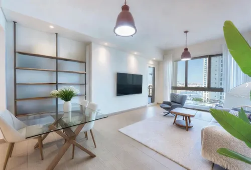 2 Bedrooms Apartment in Marina Residences 4