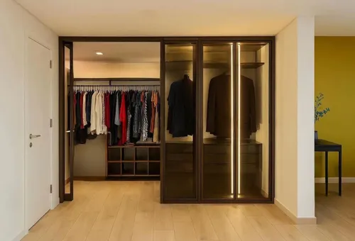 2 Bedrooms Apartment in Marina Residences 4