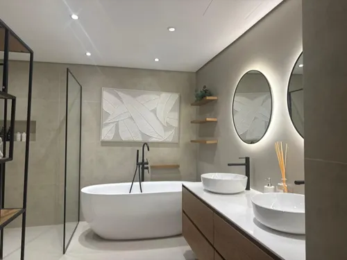 2 Bedrooms Apartment in Marina Residences 4