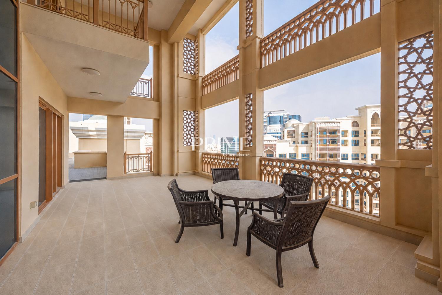 4 Bedrooms Apartment in Marina Residences 2