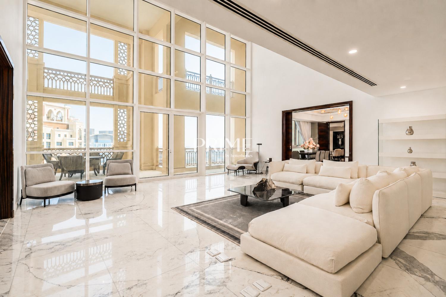 4 Bedrooms Apartment in Marina Residences 2